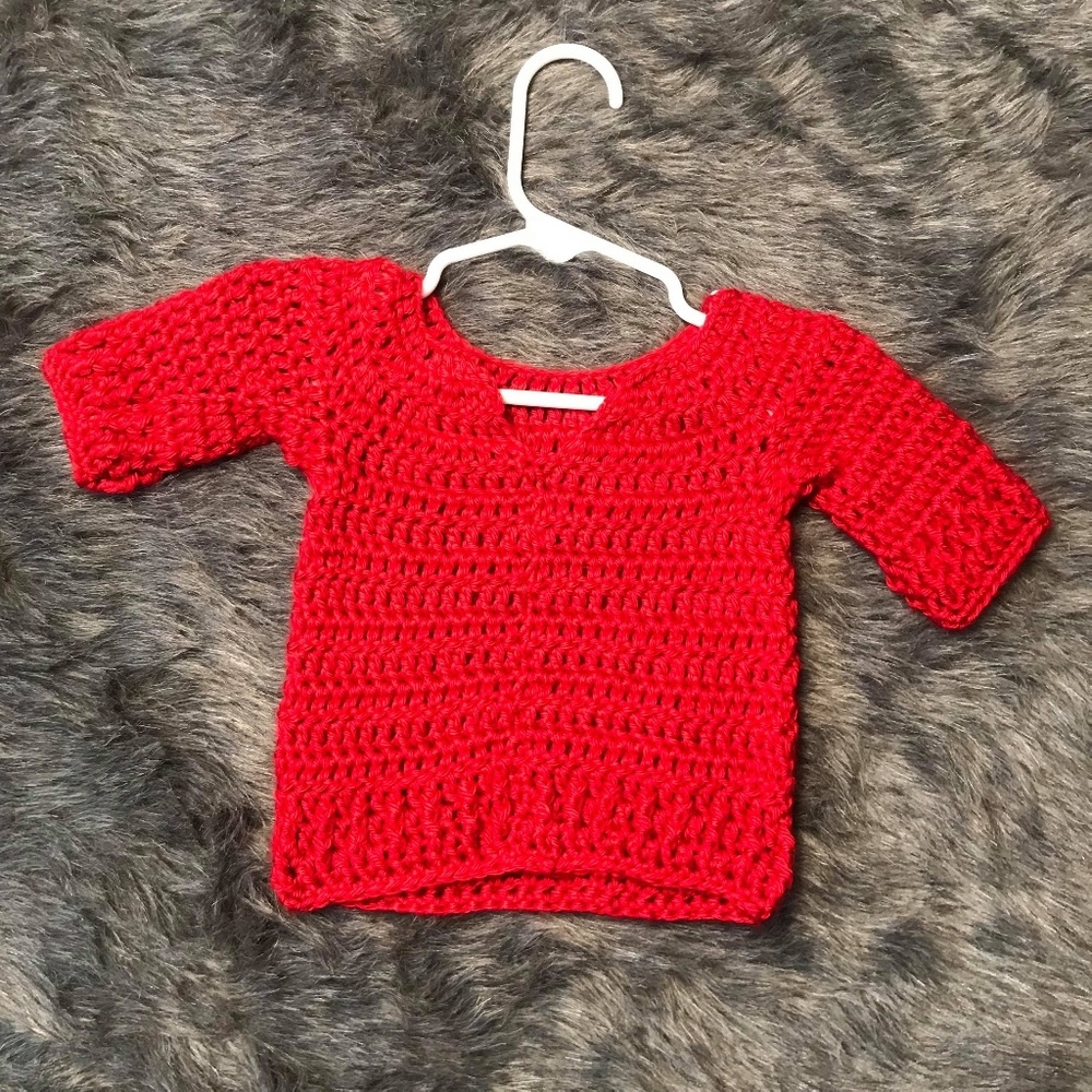 Preemie/newborn red sweater and hat